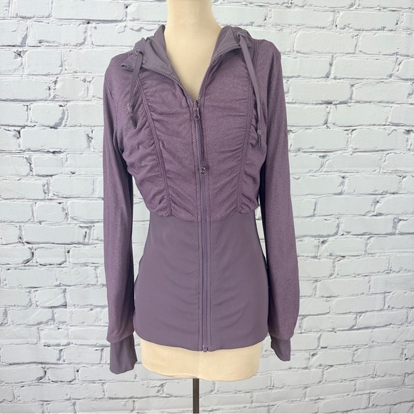 Lululemon Dance Studio Jacket III Women 8 Purple Fog Reversible Yoga Gym Workout - Picture 2 of 16